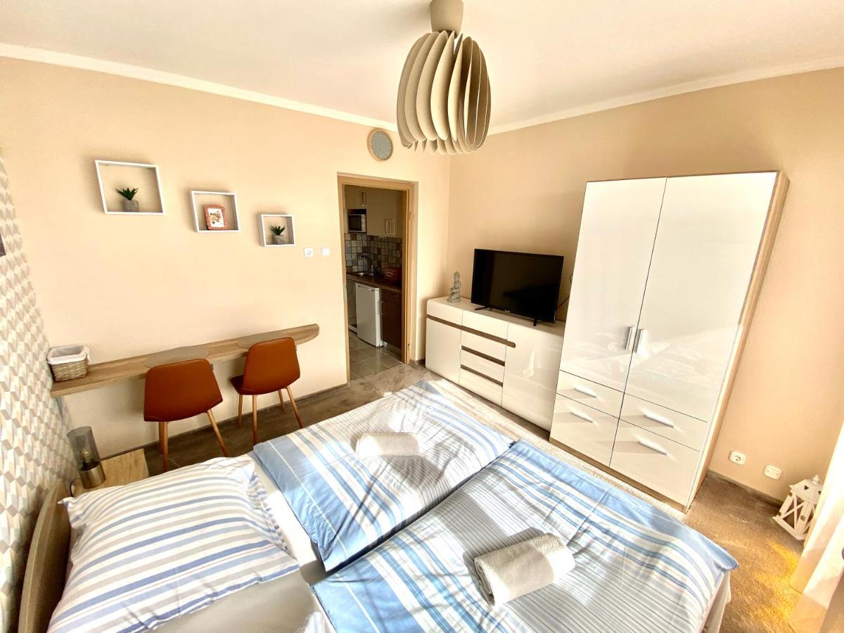 Aqua Blue Apartmanok - Siofok Luaran gambar