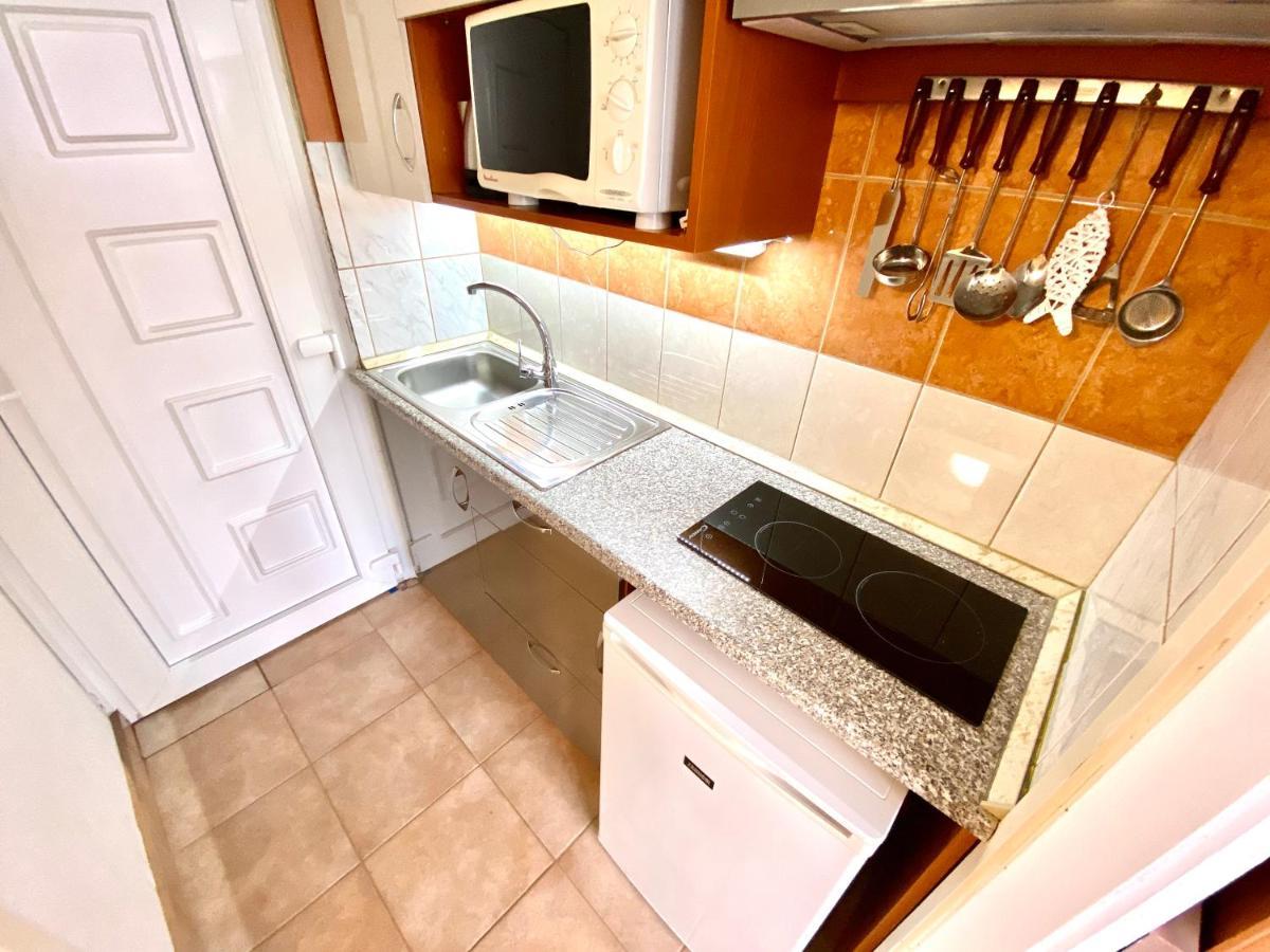 Aqua Blue Apartmanok - Siofok Luaran gambar