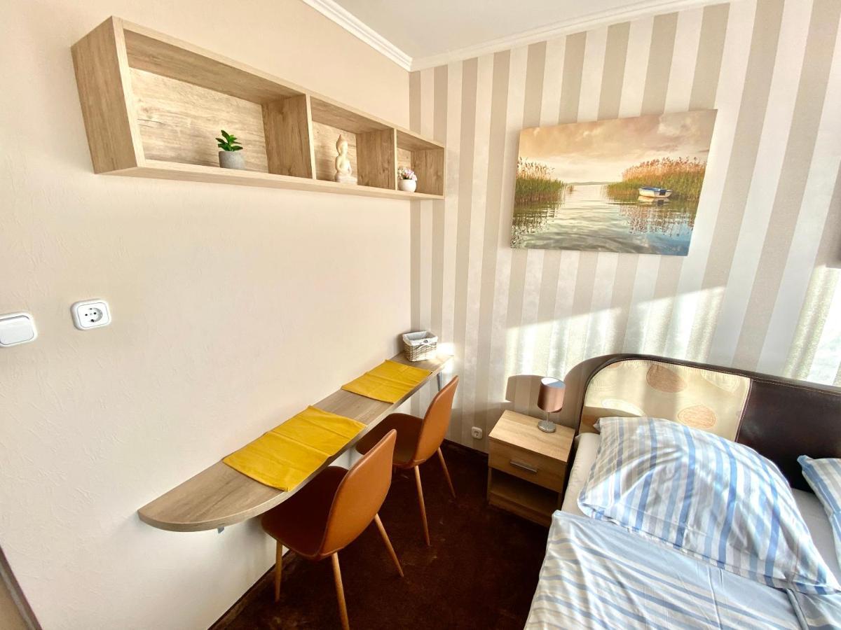 Aqua Blue Apartmanok - Siofok Luaran gambar